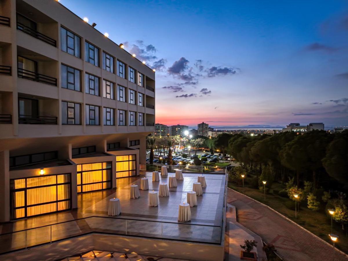 Kaya Izmir Thermal & Convention Hotel Exterior photo