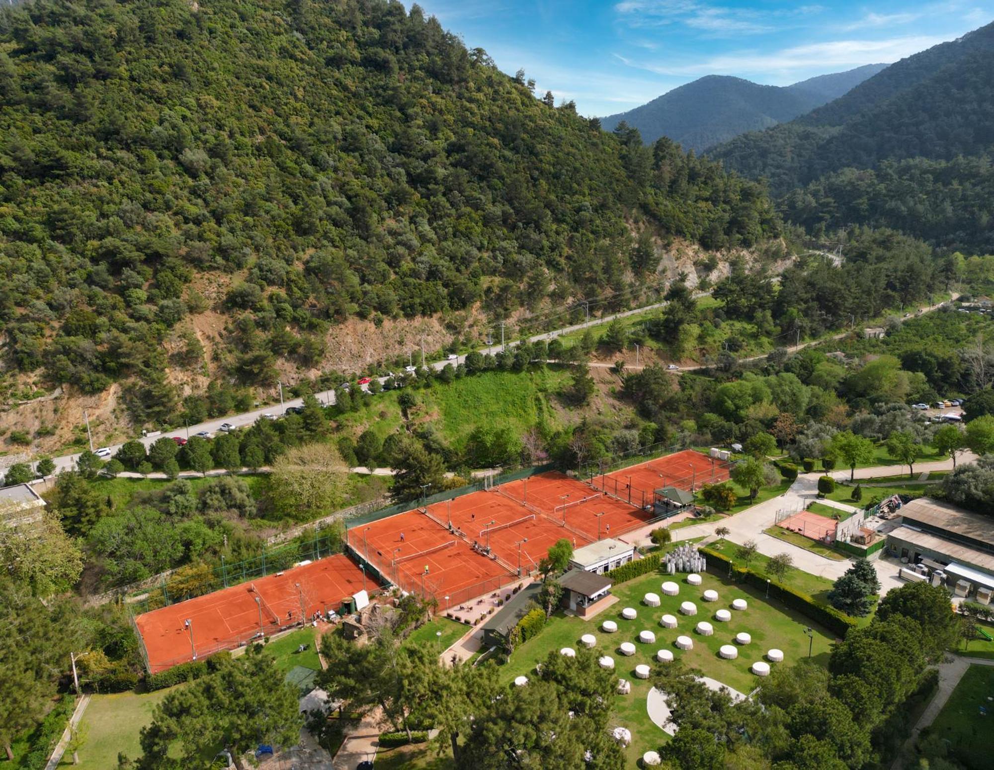 Kaya Izmir Thermal & Convention Exterior photo