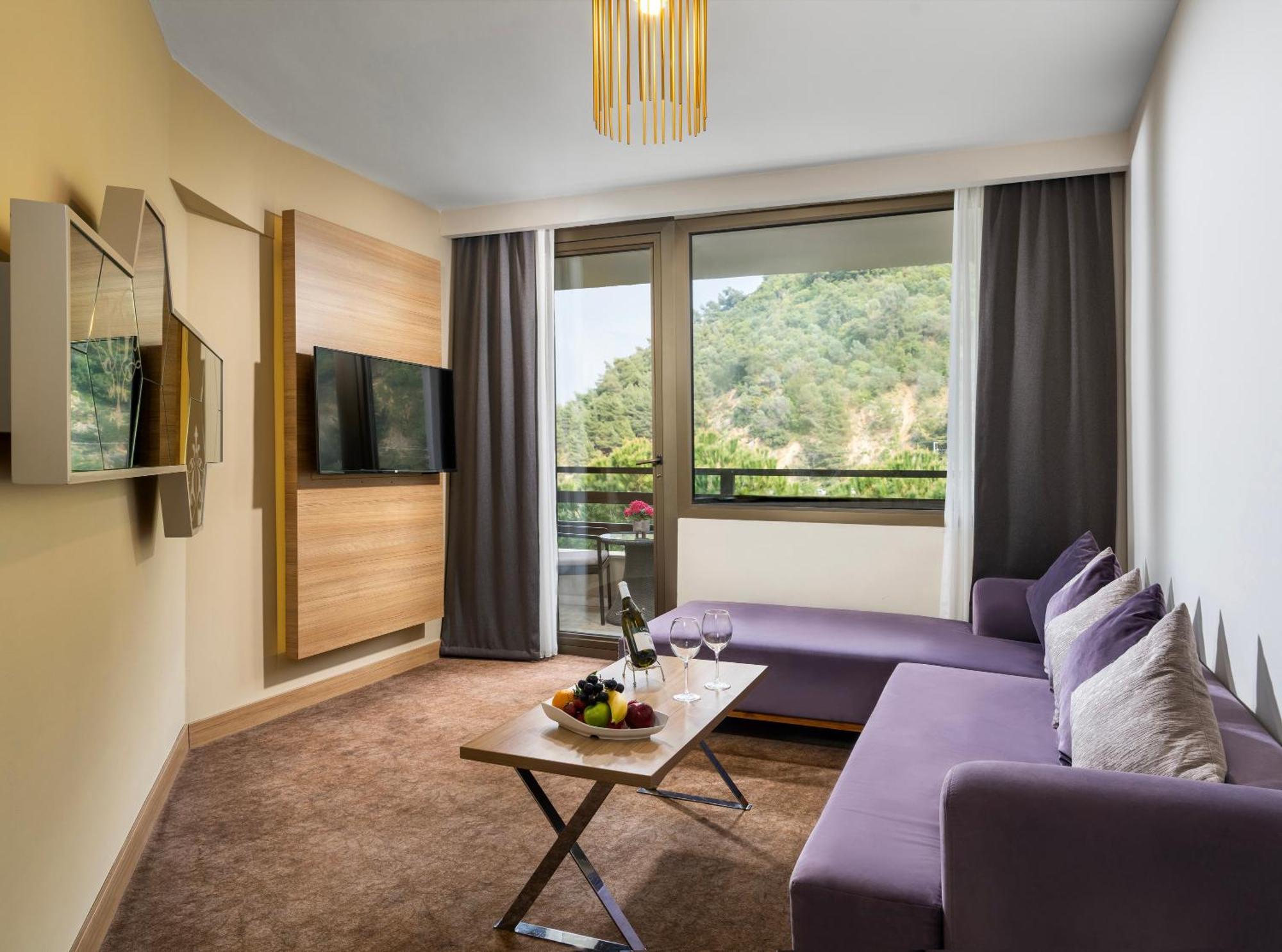 Kaya Izmir Thermal & Convention Exterior photo